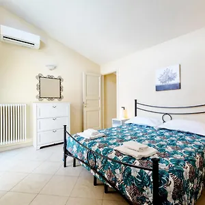 https://ghibellina-apartments-florence.it-tuscanyhotel.com
